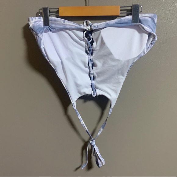 Swim top - Picture 2 of 2